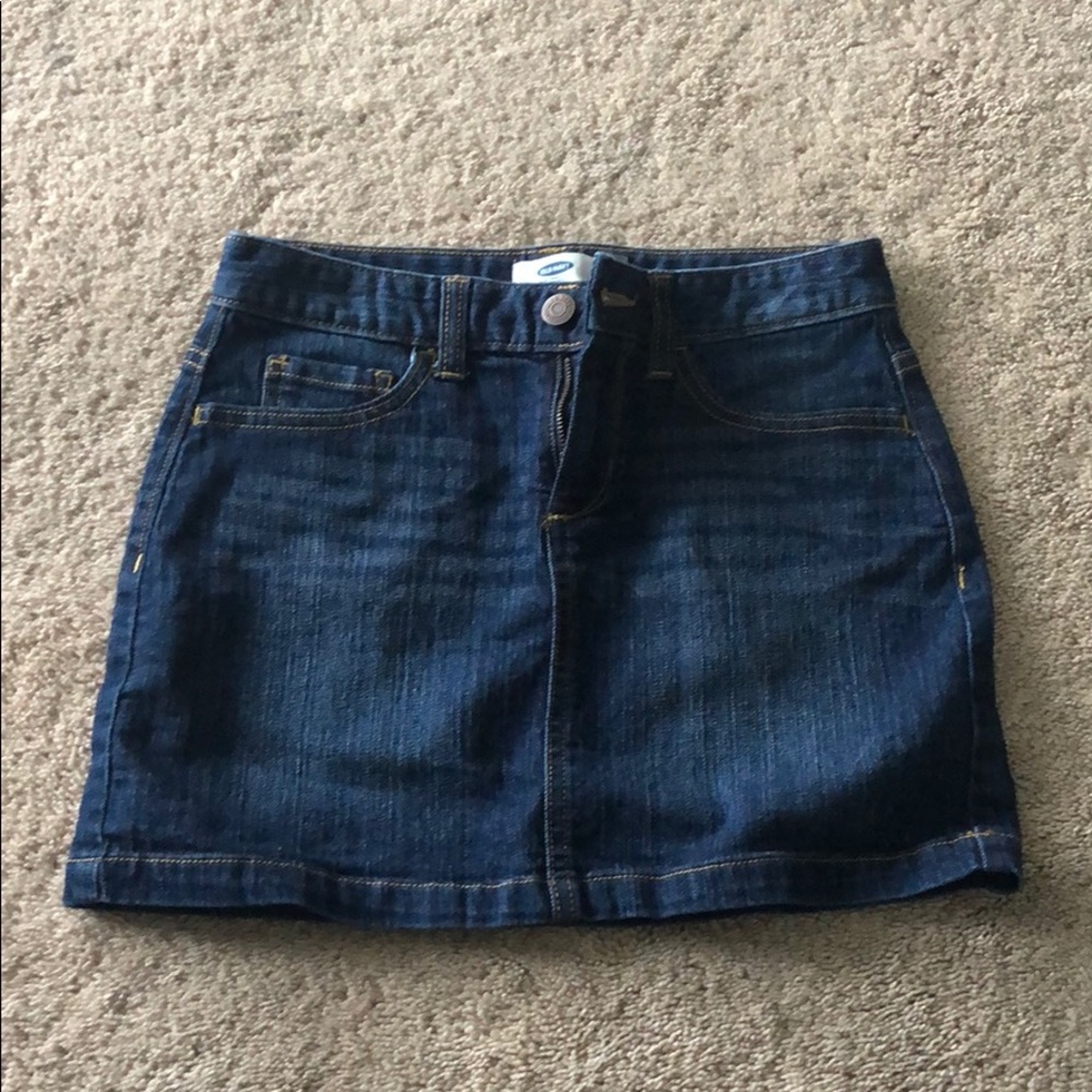 Girl size 10 denim skirt new without tags